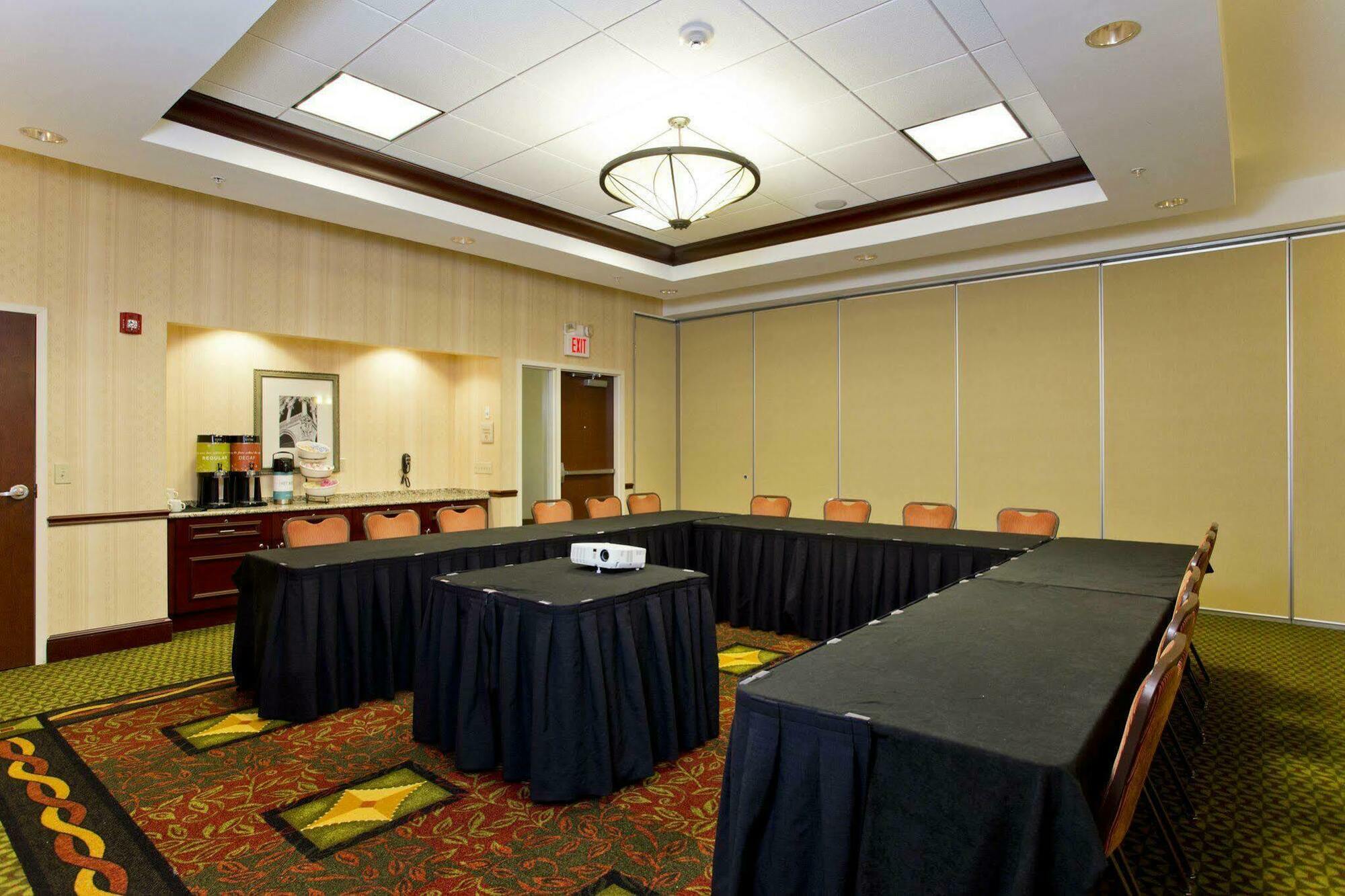 Hilton Garden Inn Winchester Luaran gambar